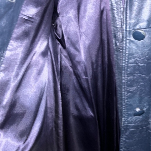 Beautiful vintage full length leather and fur coat - Picture 6 of 6